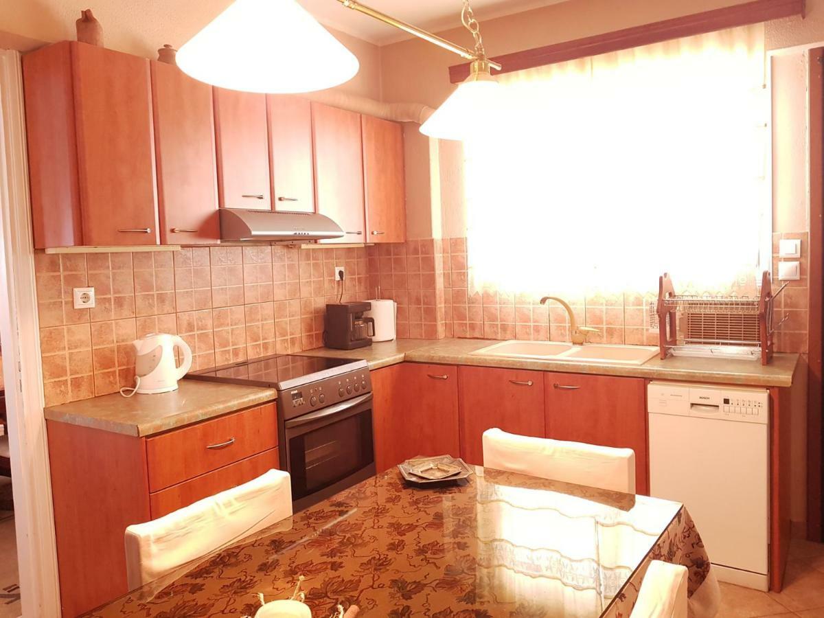 Villa Blue. Two Storey House, 100 Meters From Sea Rafina  Ngoại thất bức ảnh
